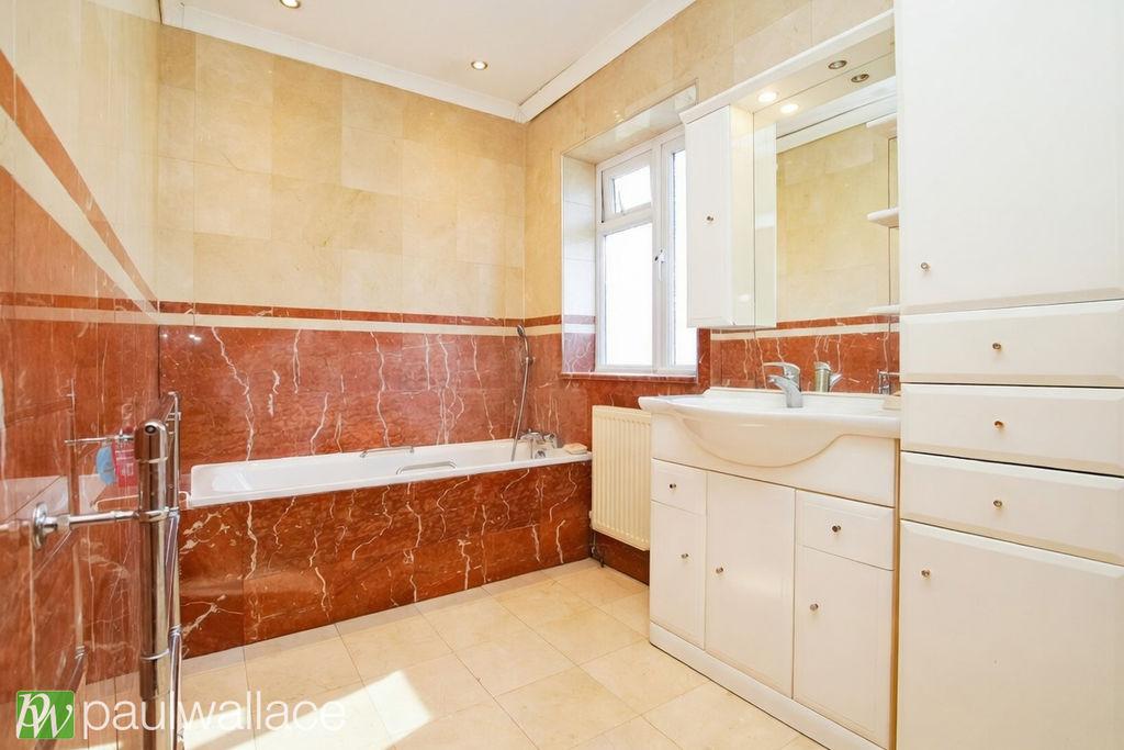 Four Piece Bathroom