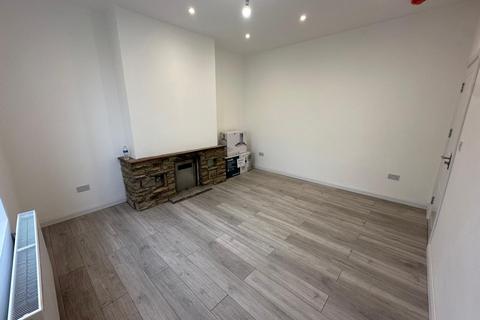 undefined, Roseville Terrace, LEEDS