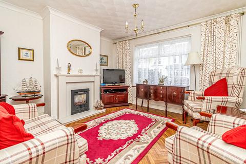3 bedroom end of terrace house for sale, Crofton Road, Southsea