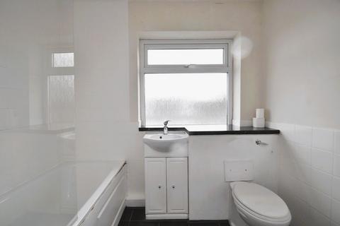 2 bedroom apartment for sale, Kingston Road, New Malden