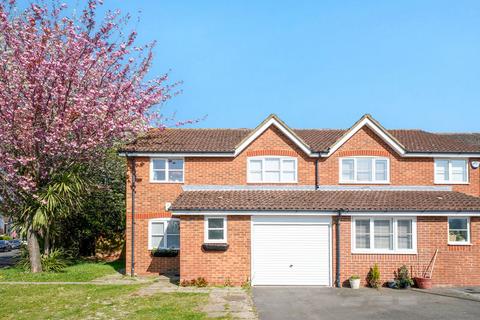 4 bedroom semi-detached house for sale, Windrush, New Malden