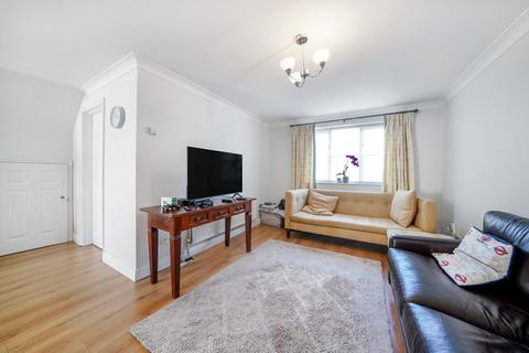 4 bedroom semi-detached house for sale, Windrush, New Malden
