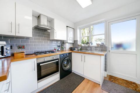 4 bedroom semi-detached house for sale, Windrush, New Malden