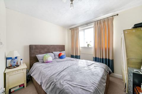 4 bedroom semi-detached house for sale, Windrush, New Malden