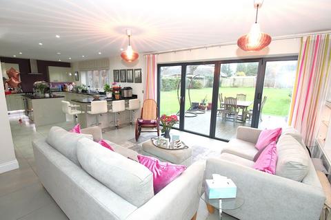 4 bedroom house for sale, Kenley