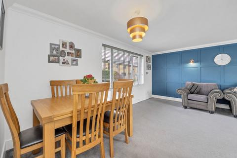 3 bedroom semi-detached house for sale, Summers Road, Bury St. Edmunds