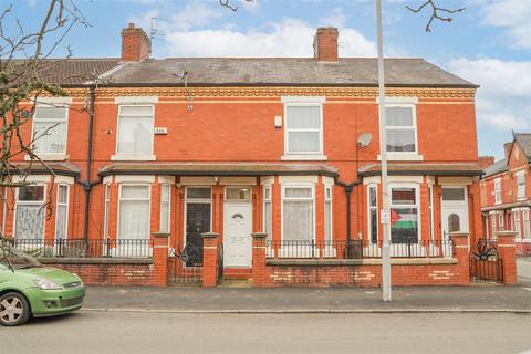 2 bedroom terraced house for sale, Parkfield Street, Rusholme