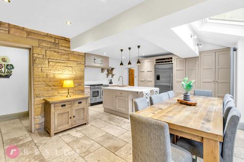 undefined, Oulder Hill, Rochdale OL11