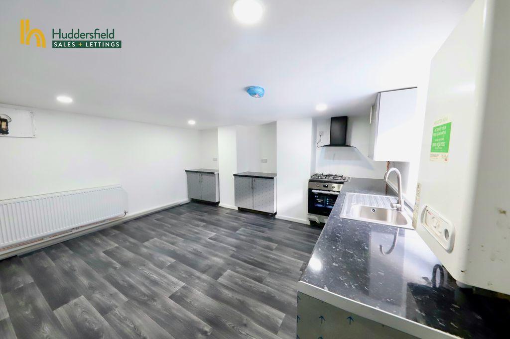 Kitchen.2