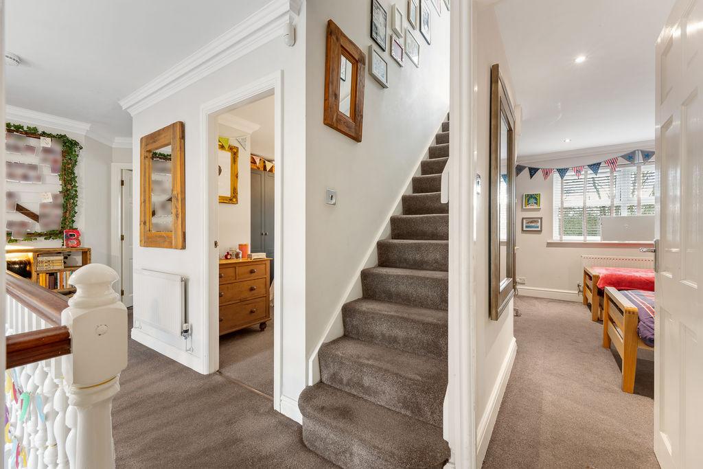 1st Floor Landing