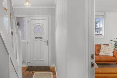 3 bedroom semi-detached house for sale, Sinclair Avenue, Banbury - Greatly extended