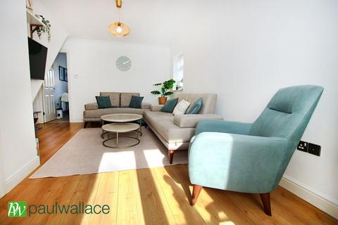 2 bedroom terraced house for sale, Leaforis Road, West Cheshunt