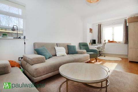 2 bedroom terraced house for sale, Leaforis Road, West Cheshunt