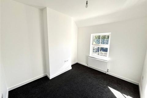 2 bedroom house to rent, Bedford MK44