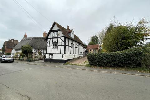 3 bedroom detached house for sale, Botyl Road, Buckingham MK18