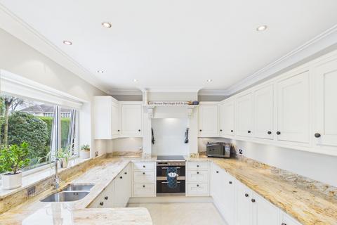 5 bedroom semi-detached house for sale, Ryder Crescent, Southport PR8
