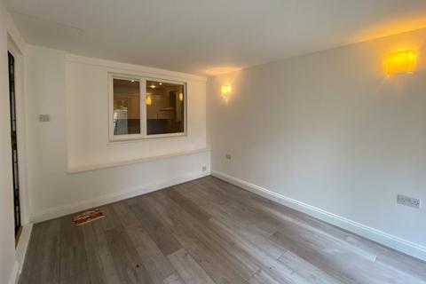3 bedroom end of terrace house for sale, Harrold Road, Dagenham RM8