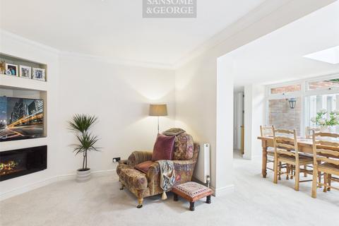 undefined, Bath Road, Padworth, Reading, Berkshire, RG7