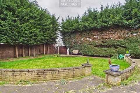 3 bedroom bungalow for sale, Bath Road, Padworth, Reading, Berkshire, RG7