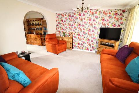 3 bedroom semi-detached house for sale, Browning Crescent, Bletchley Milton Keynes