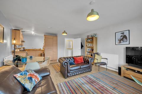 2 bedroom apartment for sale, Parkland Mead, Bickley Bromley
