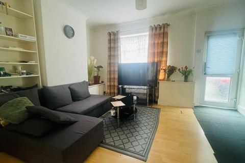 2 bedroom terraced house for sale, Austin Street, The Mounts, Northampton NN1