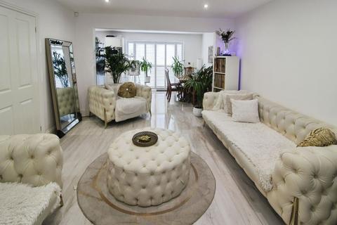 3 bedroom semi-detached house for sale, Westholme Road, Manchester M25