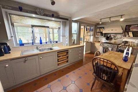 undefined, Wantage Crescent, Wing LU7