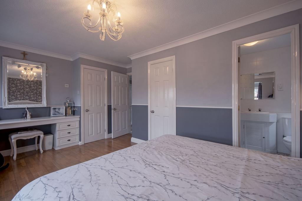 Principal suite