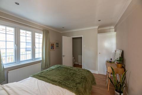 undefined, Barrow Hall Road, Southend-On-Sea