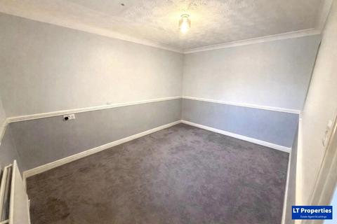 4 bedroom detached house for sale, Luton LU2