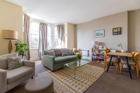 1 bedroom apartment to rent, Cathedral Road, Cardiff CF11