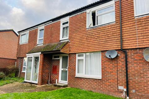 3 bedroom terraced house to rent, Croxden Way, EASTBOURNE
