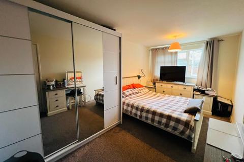 3 bedroom terraced house to rent, Croxden Way, EASTBOURNE