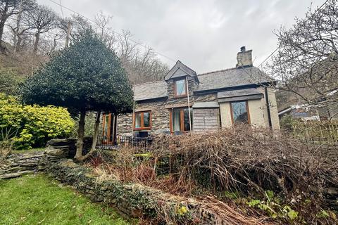 2 bedroom detached house for sale, Hen Bopty, 3 Mur Neuadd, School Road, Friog, LL38 2RQ