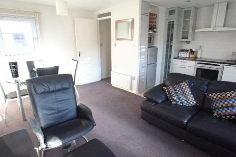undefined, Elmhurst Close, Leeds, West Yorkshire, UK, LS17
