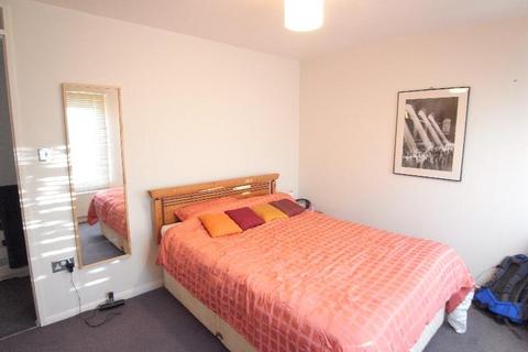 undefined, Elmhurst Close, Leeds, West Yorkshire, UK, LS17