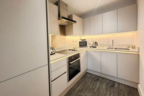 1 bedroom flat to rent, Hallmark Tower, 6 Cheetham Hill Road, Manchester, Greater Manchester, M4
