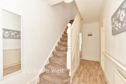 3 bedroom semi-detached house for sale, Merrivale Road, Portsmouth PO2