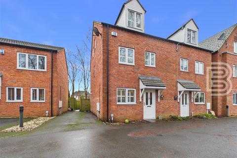 Iverley Close, Rugby CV21