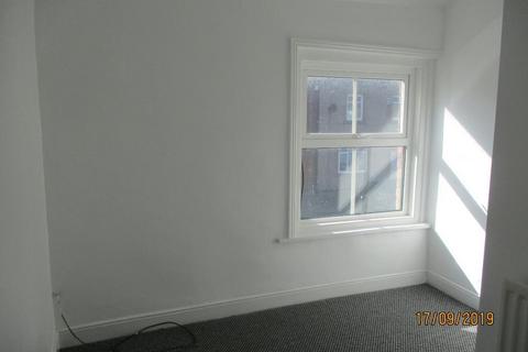 3 bedroom terraced house to rent, Milburn Road, Ashington, NE63 0PL