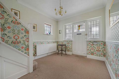 undefined, Elm Grove, Orpington, BR6 0AA