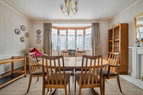 undefined, Elm Grove, Orpington, BR6 0AA
