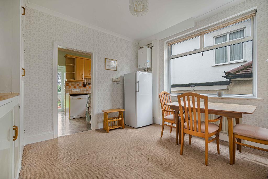 Breakfast room