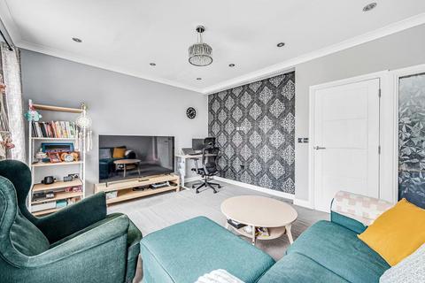 undefined, Felix Road, Ealing, London, W13 0NU