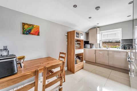 undefined, Felix Road, Ealing, London, W13 0NU