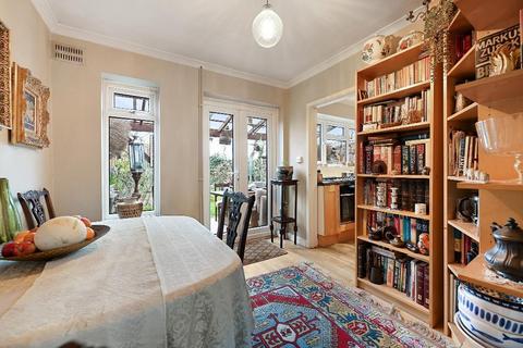 3 bedroom house for sale, London NW2