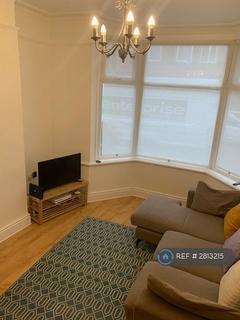 3 bedroom terraced house to rent, Bayfield Road, Liverpool, L19