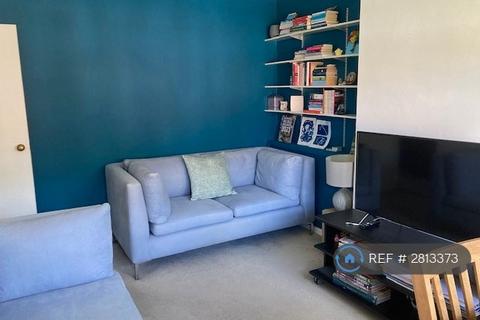 3 bedroom maisonette to rent, Barnfield Gardens, Kingston Upon Thames, KT2
