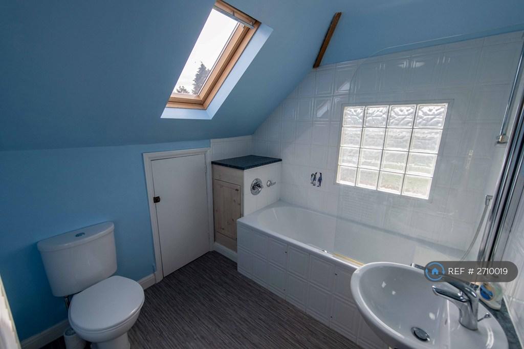 Family Bathroon